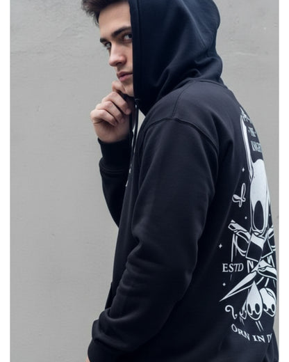 هودي THE KNIGHT — ستايل الأنمي بلمسة داكنة وقوية